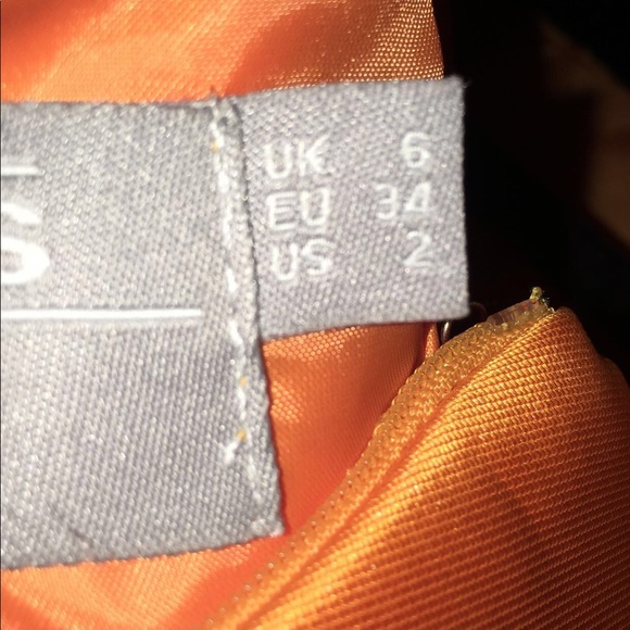 Dress - Picture 2 of 2